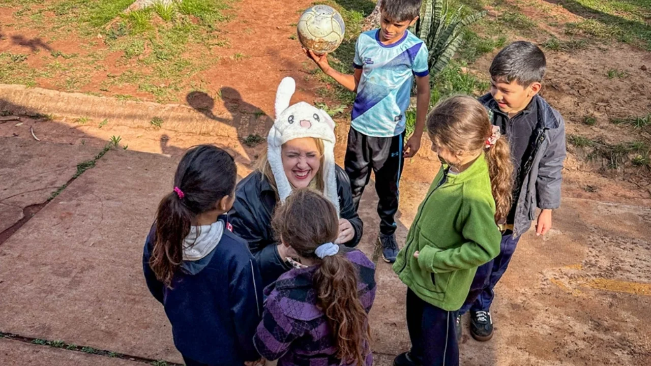 Rosanna with children in Paraguay